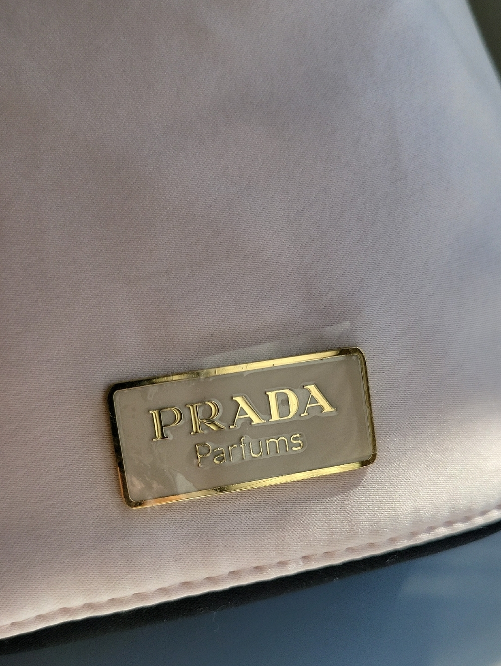 Prada Parfums Soft Pink Drawstring Bucket Comestic Bag - Picture 11 of 13